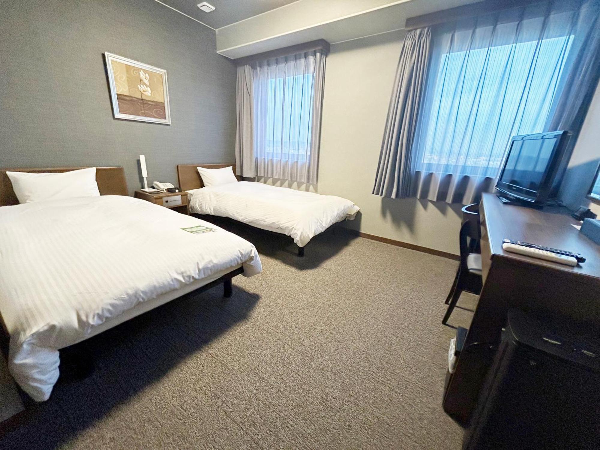 Hotel Route-Inn Minokamo غيفو المظهر الخارجي الصورة